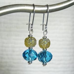 NWT GregnDeb FASHION EARRINGS - 1087A